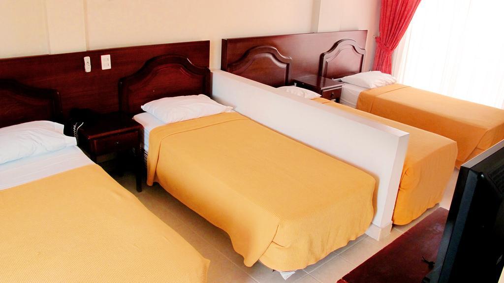 Hotel Palmetto Girardot Oda fotoğraf